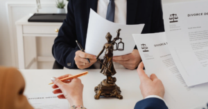 Divorce Lawyer, What to Know